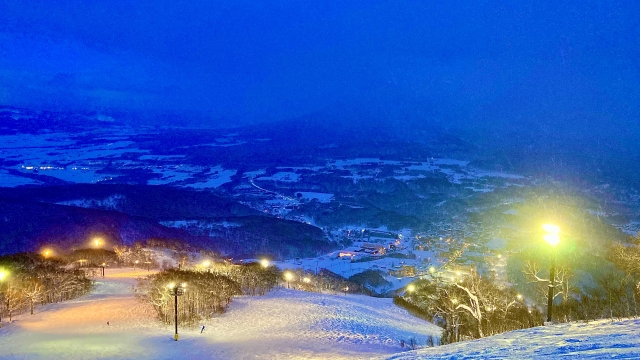 ニセコ ホテル ナイター営業 ナイトスキー